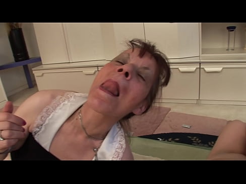 ❤️ Du dapîr û bapîrekî wan sê kes in ❤️ Vîdyoyê qijk  li porno ku.pornmega-com.ru ﹏
